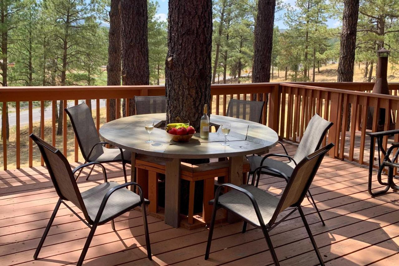 Forested Ruidoso Condo With Deck And Fireplace! ภายนอก รูปภาพ